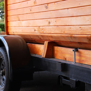 Hemlock Mobile Outdoor Sauna with Trailer – 8-10 Person Capacity