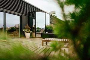 Haljas Hele Glass Mini Up to 3 Person Outdoor Sauna House